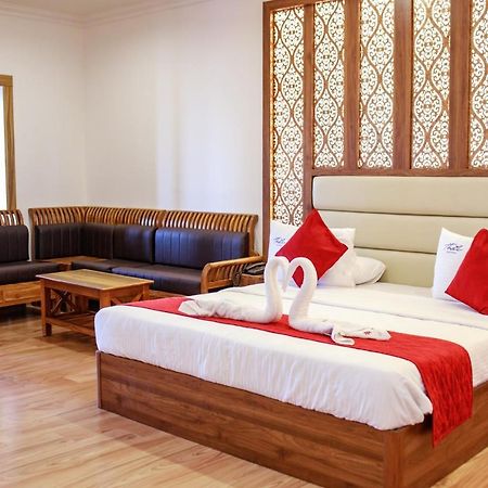 Tiruchchendūr Thai Beach Resort מראה חיצוני תמונה