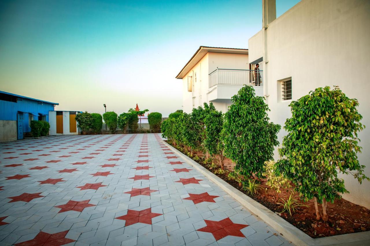Tiruchchendūr Thai Beach Resort מראה חיצוני תמונה